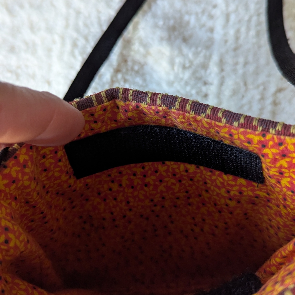 Monkey Patterned Shoulder Bag - Picture 3 of 5